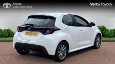 Toyota Yaris 1.5 Hybrid Icon 5dr CVT Hybrid Hatchback